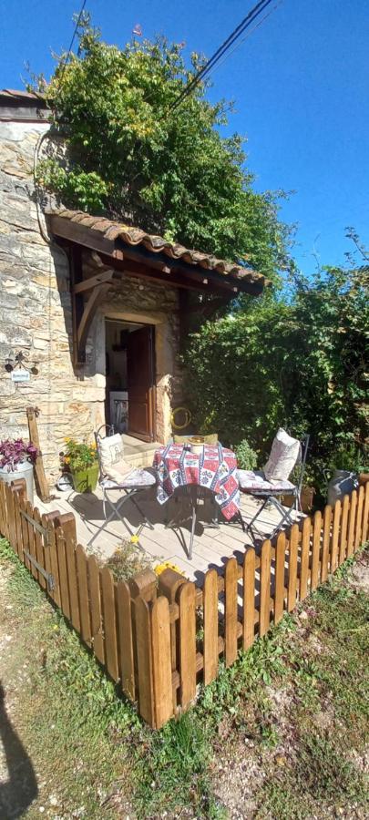 La Genete Tranquil Cottage, One Bedroom House מראה חיצוני תמונה